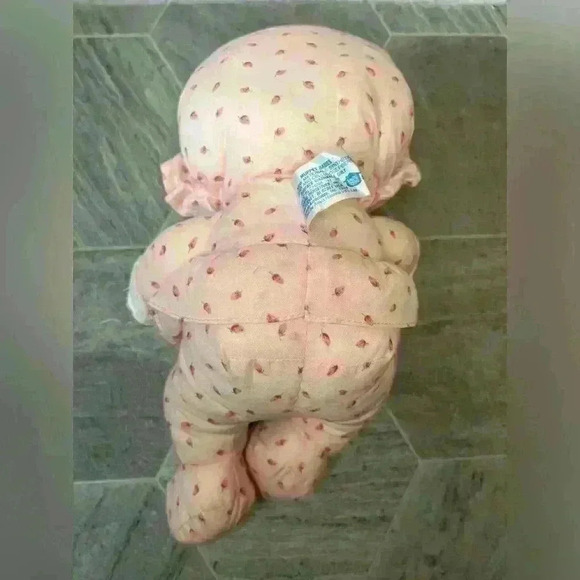 Hasbro Softies Plush Miss Piggy Pampers Muppet Babies Stuffed Doll 8” 1984 - Picture 2 of 4